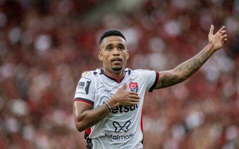 Imagem do post Alerrandro rescinde contrato com Bragantino e fica livre no mercado