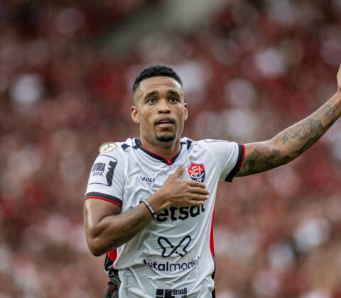 Imagem do post Alerrandro rescinde contrato com Bragantino e fica livre no mercado