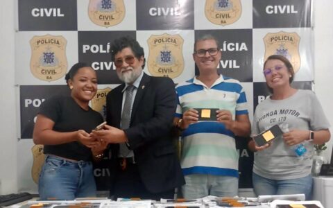 Imagem do post Polícia Civil devolve 41 celulares roubados em Lauro de Freitas