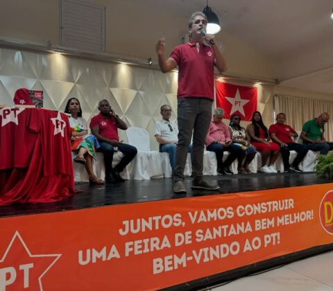 Imagem do post “Somos filhos da luta de Zumbi e Maria Felipa”, diz Robinson Almeida sobre o PT