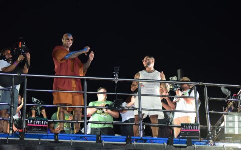 Imagem do post Léo Santana traz o Pipoco mais uma vez para a terça-feira de pré-Carnaval em Salvador