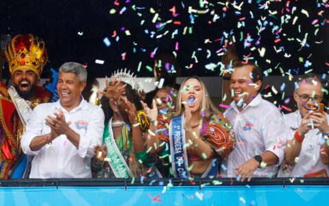 Imagem do post “Desejo sucesso aos artistas que fazem deste carnaval o mais potente do mundo”, declarou governador