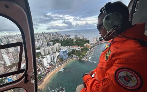 Imagem do post Grupamento Aéreo dos Bombeiros estreia atuação no Carnaval da Bahia com nova aeronave