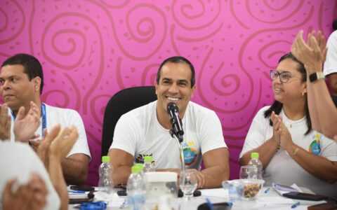 Imagem do post Bruno Reis destaca sucesso da operação da Prefeitura e movimentação histórica no Centro no 1º dia do Carnaval