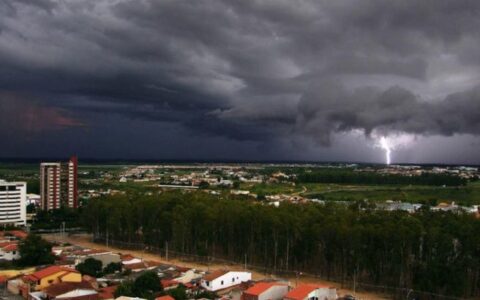 Imagem do post Inmet emite alerta de chuvas intensas para a Bahia