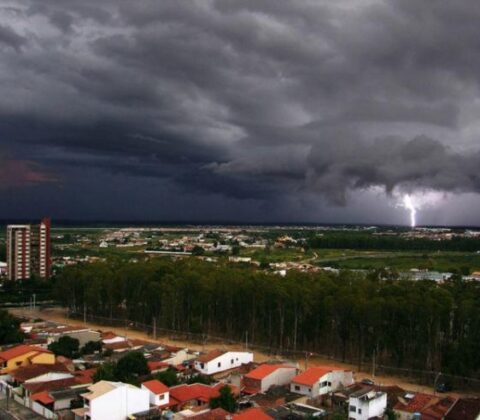 Imagem do post Localidades da Bahia podem ter tempestade e chuva de granizo, diz Inmet