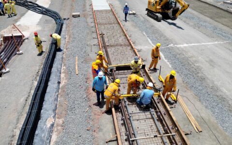 Imagem do post VLT de Salvador: primeiros trilhos começam a ser instalados