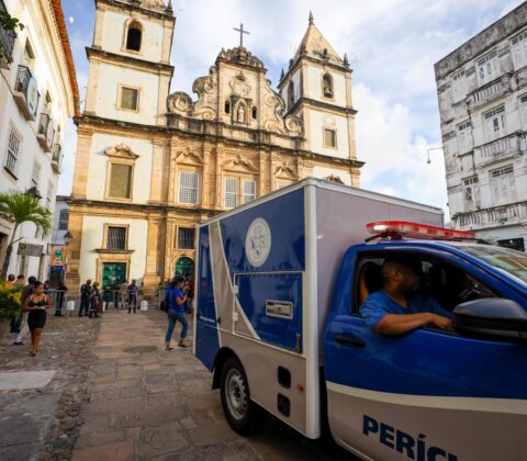 Imagem do post Familiares da vítima de desabamento na Igreja de São Francisco, chegam a Salvador