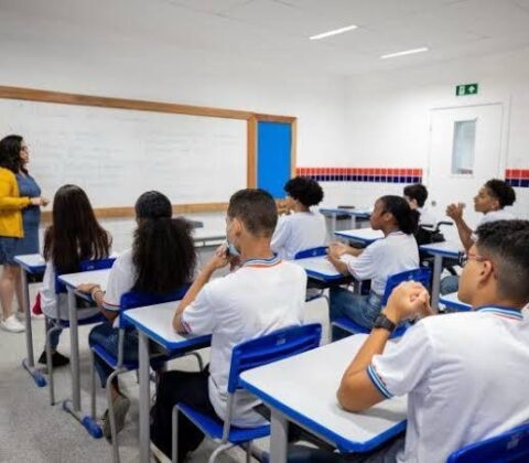Imagem do post Escolas estaduais já têm data para volta às aulas; saiba quando