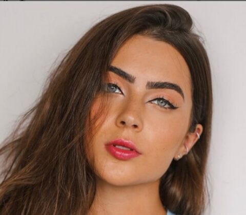 Imagem do post Jade Picon sensualiza após fazer topless na banheira; veja cliques