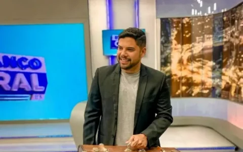 Imagem do post Alex Silvestre anuncia saída da Record Bahia e novo desafio será na TV Aratu
