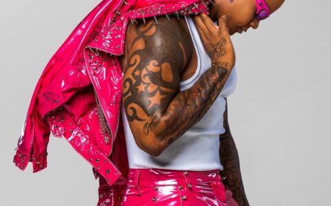 Imagem do post Leo Santana aposta no K-Style para desfile deste sábado