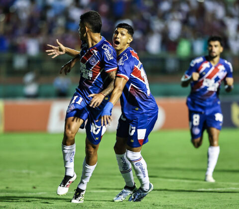 Imagem do post Bahia goleia Jacuipense e se classifica para a final do Campeonato Baiano
