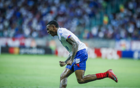 Imagem do post Bahia usa a cabeça e avança para a fase de grupos da Libertadores