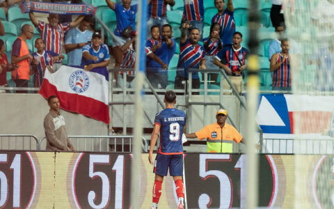 Imagem do post Lucho mostra evolução no Bahia e iguala marca de 2024