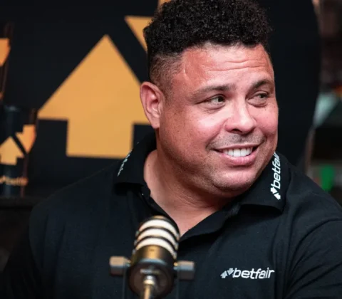 Imagem do post Ronaldo desiste de candidatura à presidência da CBF após falta de apoio