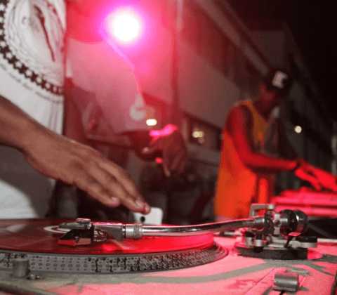 Imagem do post Fábrica de Rimas abre inscrições para o Programa Acelera RAP; saiba detalhes