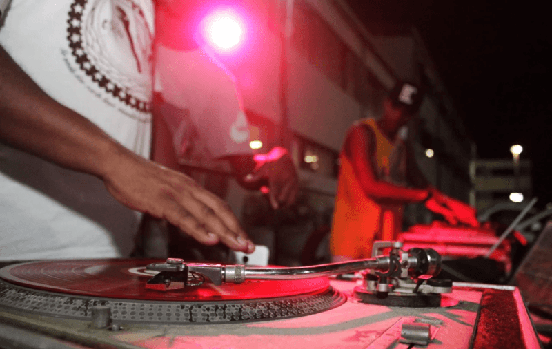 Fábrica de Rimas abre inscrições para o Programa Acelera RAP; saiba detalhes