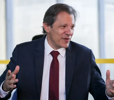 Imagem do post Haddad pede que eleitores se mobilizem por reforma do Imposto de Renda