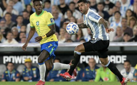 Imagem do post Em noite para esquecer, Brasil é goleado pela Argentina por 4 a 1