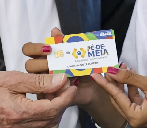 Imagem do post MEC inicia pagamento da oitava parcela do Pé-de-Meia