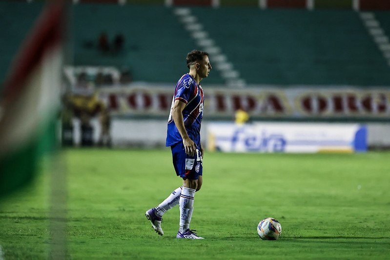 Ceni elogia gramado do Joia da Princesa e diz que pode ser uma alternativa para o Bahia