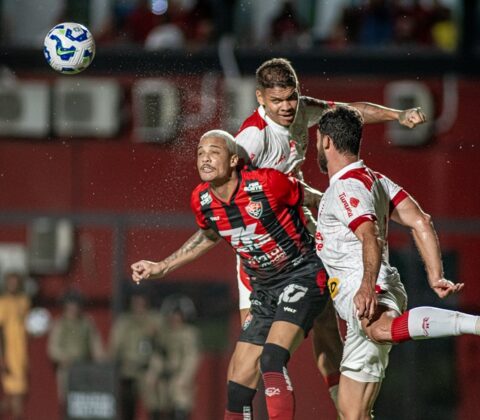 Imagem do post Vitória perde para o Náutico e se despede da Copa do Brasil e da invencibilidade