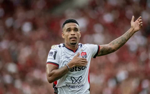 Imagem do post Alerrandro concorre ao prêmio Puskas da FIFA