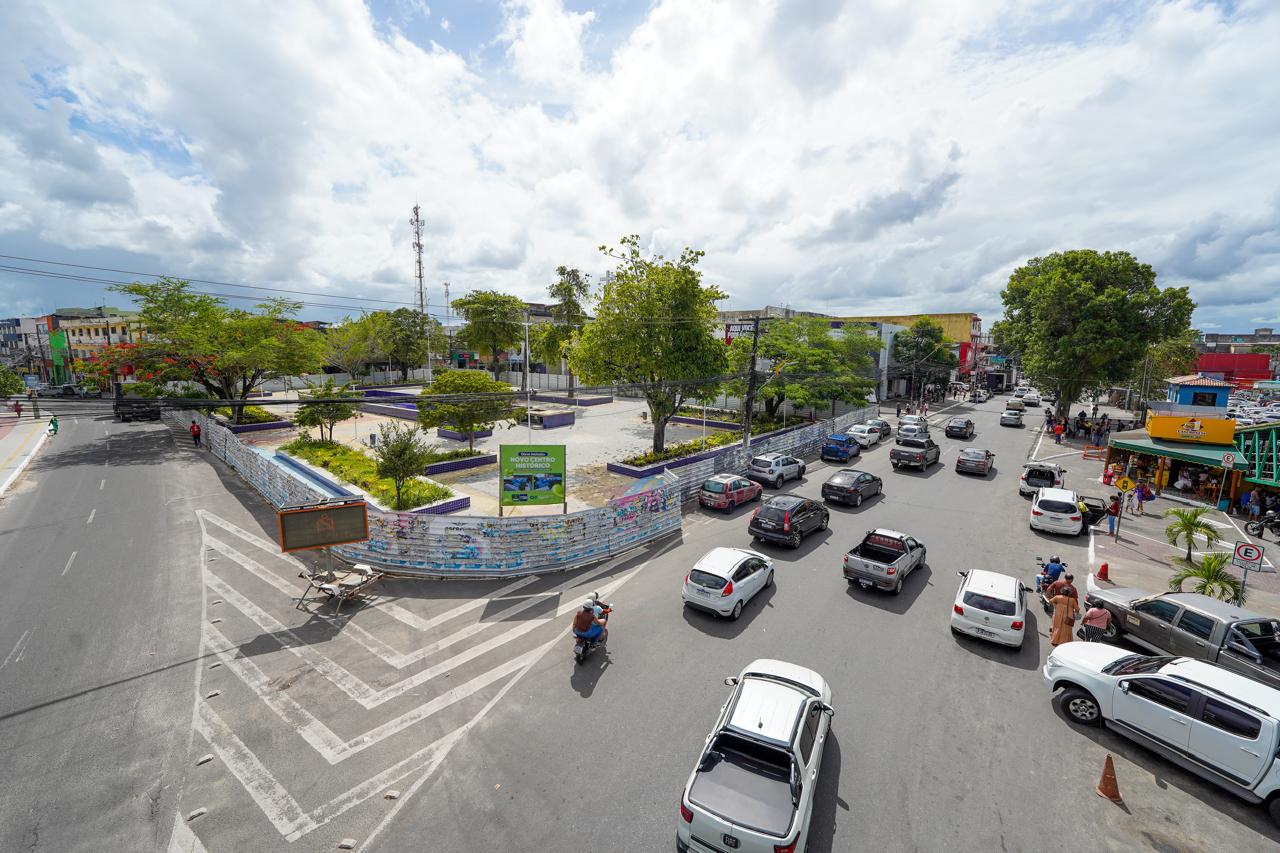 Prefeitura retoma obras do Centro Histórico, de Barra do Jacuípe e Itacimirim