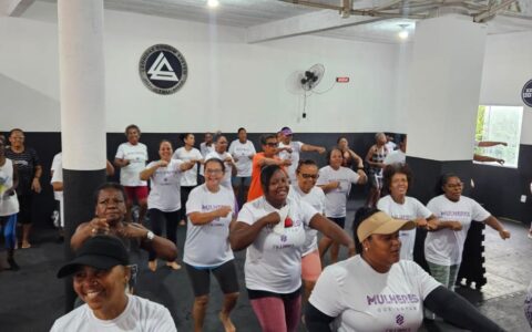 Imagem do post Projeto Mulheres que Lutam inicia aulas de artes marciais em Salvador para mulheres com mais de 45 anos