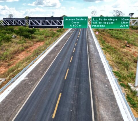 Imagem do post Pavimentação da BR-135 impulsiona mobilidade e economia no Oeste da Bahia