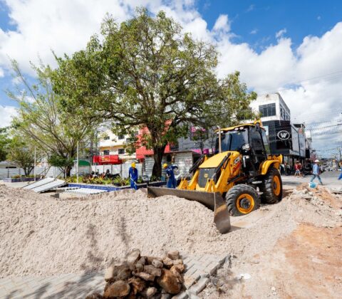 Imagem do post Ex-prefeito de Camaçari gastou R$ 441 milhões em obras inacabadas