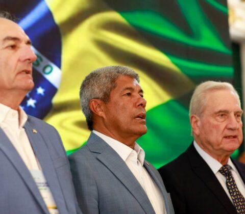 Imagem do post Governador participa de abertura do l Encontro Nacional de Integração do Associativismo