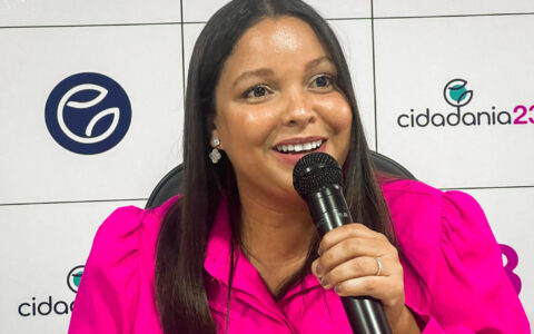 Imagem do post Vereadora inaugura gabinete de rua após 100 dias de mandato