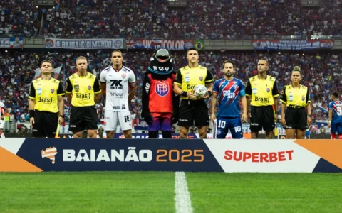 Imagem do post FBF divulga áudio do VAR sobre lance polêmico entre Éverton Ribeiro e Neris