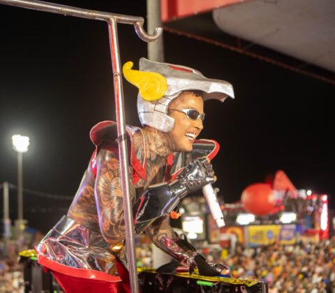 Imagem do post Pipoca do Kannário lota Farol da Barra nesse 2º dia do Carnaval de Salvador