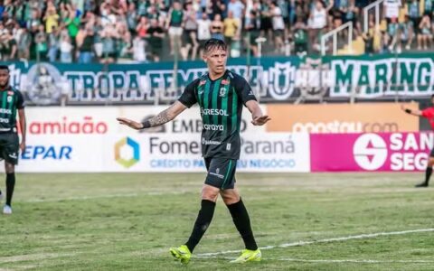 Imagem do post Bahia tem negociações avançadas com vice-artilheiro do Campeonato Paranaense, diz jornalista