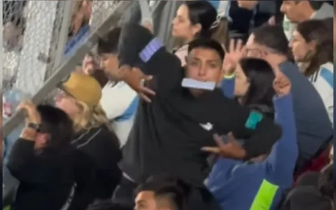 Imagem do post Mais uma vez! Torcedor argentino imita macaco para provocar brasileiros