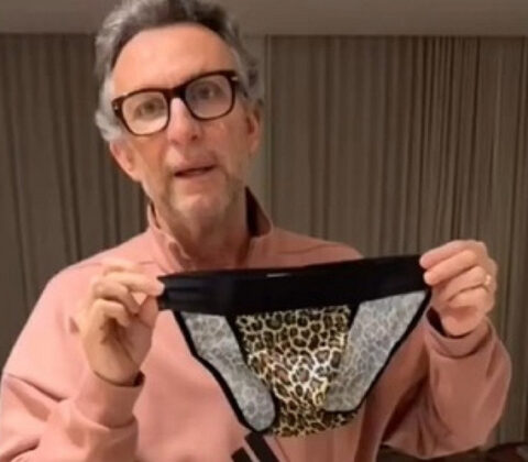 Imagem do post Craque Neto entra na brincadeira e mostra “tanguinha da promessa” caso Ferreirinha marque 10 gols pelo São Paulo