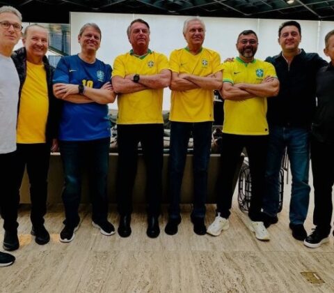 Imagem do post Governadores posam com Bolsonaro antes de atos pró-anistia em São Paulo; saiba de quais estados