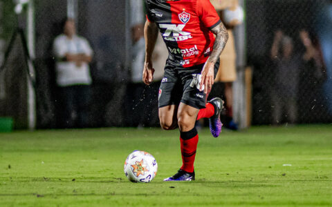 Imagem do post “Tenho dado o meu melhor”, diz Rato após marcar diante do Flamengo