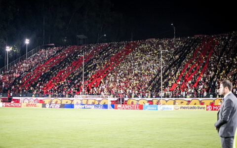 Imagem do post Vai lotar! Ingressos para Vitória x Flamengo estão esgotados
