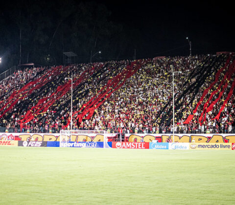 Imagem do post Vai lotar! Ingressos para Vitória x Flamengo estão esgotados
