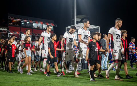 Imagem do post Vitória tem cinco desfalques por lesão e enfrenta o Fluminense com elenco reduzido no Maracanã