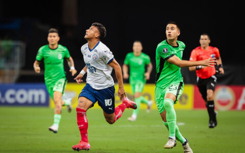Imagem do post Bahia vence Atlético Nacional e se isola na liderança do grupo