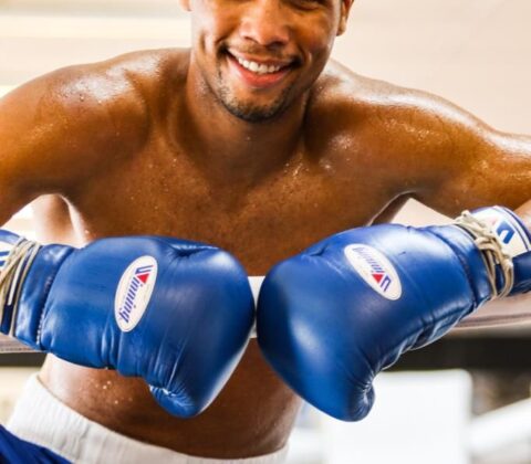 Imagem do post Boxeadores baianos esmagam adversários em estreia eletrizante