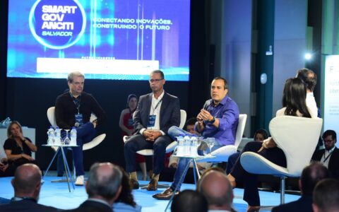 Imagem do post Bruno Reis participa de evento nacional de cidades inteligentes e apresenta avanços de Salvador na área