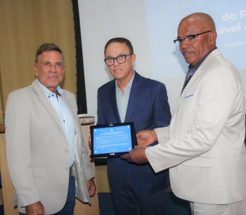 Imagem do post Trinta anos do Plano de Desenvolvimento de Cairu é comemorado