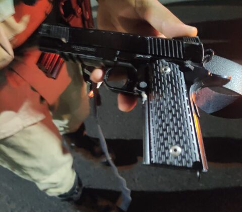 Imagem do post PM apreende réplica de arma de fogo na Boca do Rio