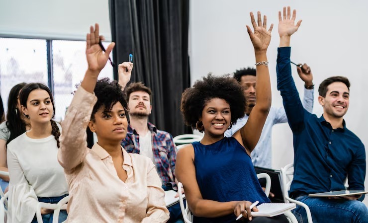 Instituição de ensino abre portas para debater a comunicação